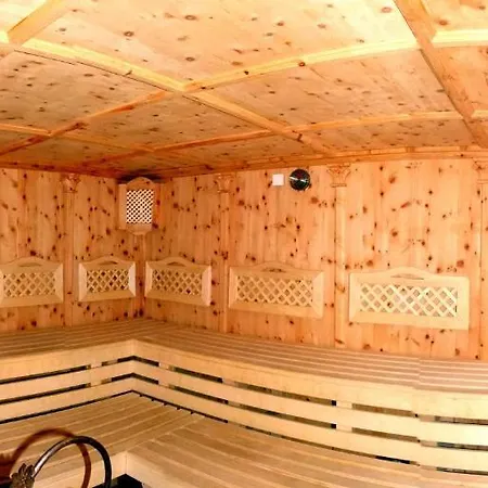 Hotel Garni Obermair 3*