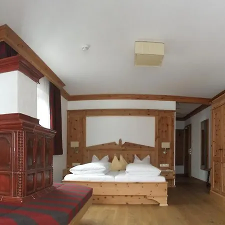 Hotel Garni Obermair Mayrhofen