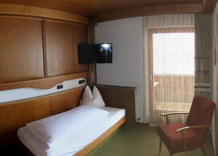 Hotel Garni Obermair Mayrhofen