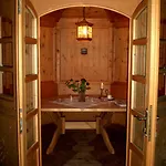 Hotel Garni Obermair 3*