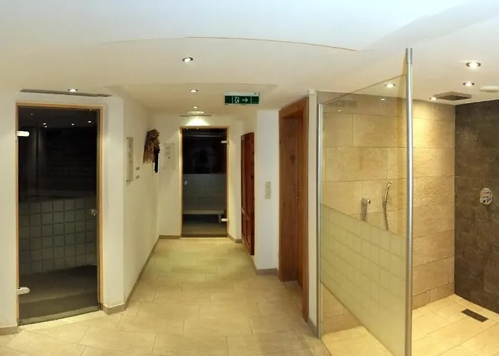 Garni Obermair 3* מאיירהופן